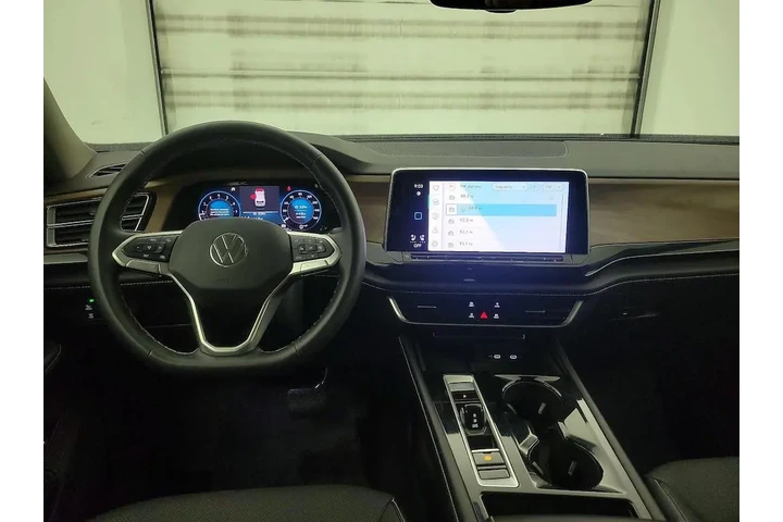 $27998 : Volkswagen Atlas 2024 SE 4dr image 9