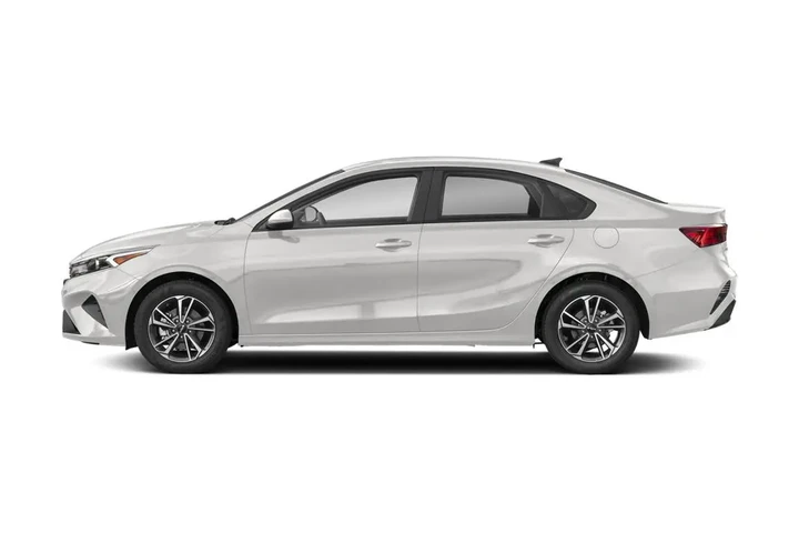 $20499 : 2024 Forte LXS image 3