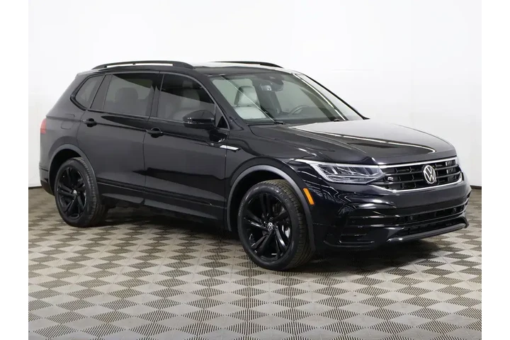 $24993 : Volkswagen Tiguan 2023 SE R- image 2
