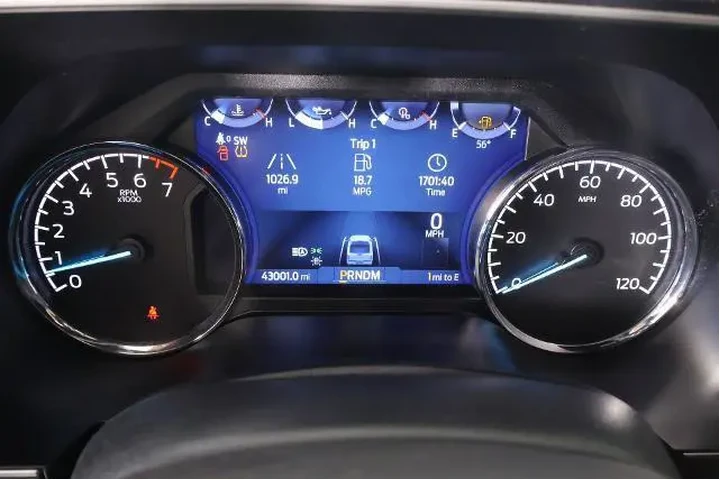 $39210 : Ford F-150 2023 4x4 XLT 4dr image 4