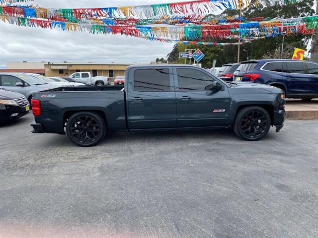 2017 Silverado 1500 LT image 4