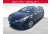 $8987 : Kia Forte5 2017 LX 4dr Hatch thumbnail