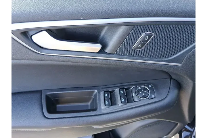 $29926 : Ford Edge 2024 AWD ST-Line 4 image 10