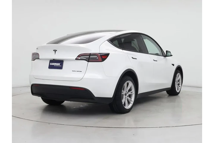 $30998 : Tesla Model Y 2023 AWD Long image 8