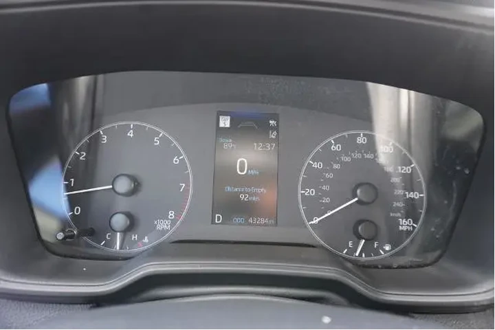 $21988 : Toyota Corolla 2024 LE 4dr S image 10