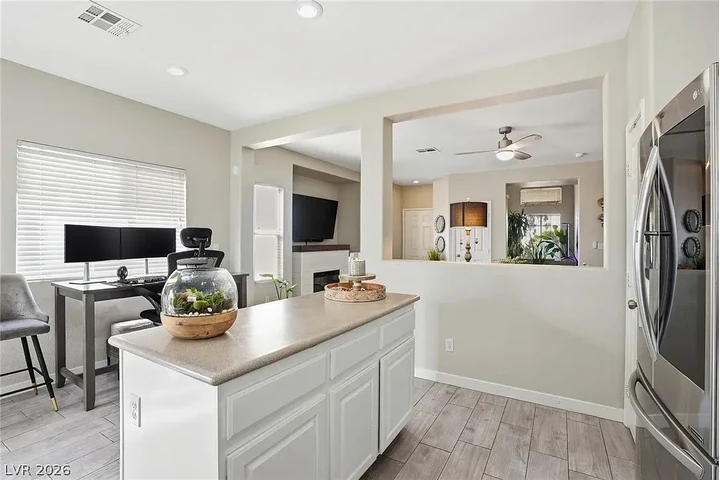 $1300 : 7000 Dillseed Dr, Las Vegas, N image 6