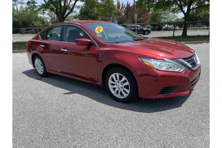 $9900 : 2016 Altima 2.5 S image 5