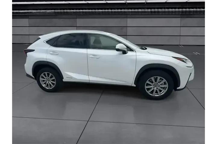 $33588 : Lexus NX 300h 2021 AWD 4dr C image 9