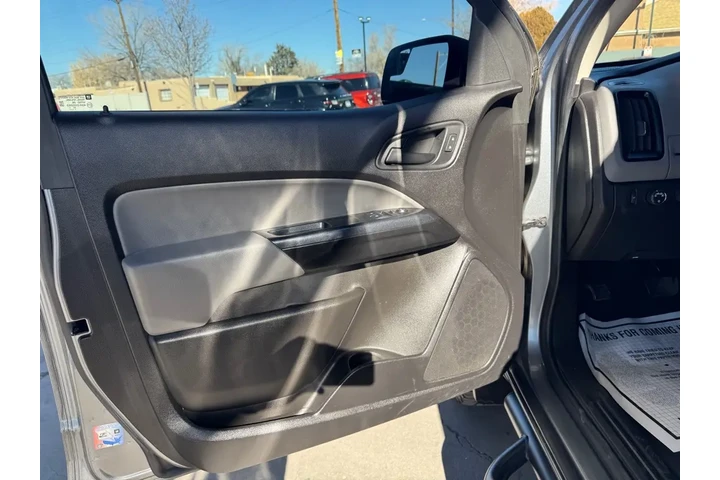 2021 Colorado Work Truck Ext. image 10