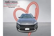 $18643 : Hyundai KONA 2023 AWD SEL 4d thumbnail