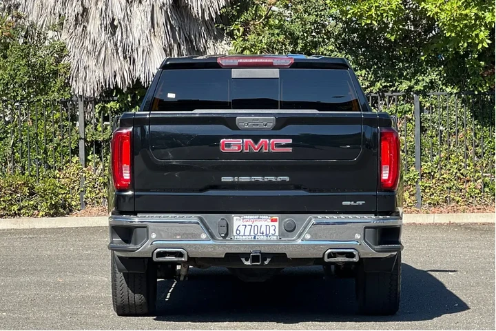 GMC Sierra 1500 2021 4x4 SLT image 4