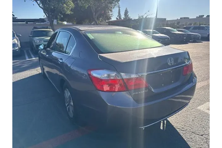 $11500 : Honda Accord 2014 LX 4dr Sed image 2
