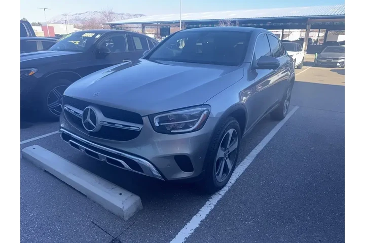 $37491 : Mercedes-Benz GLC 2020 AWD G image 2
