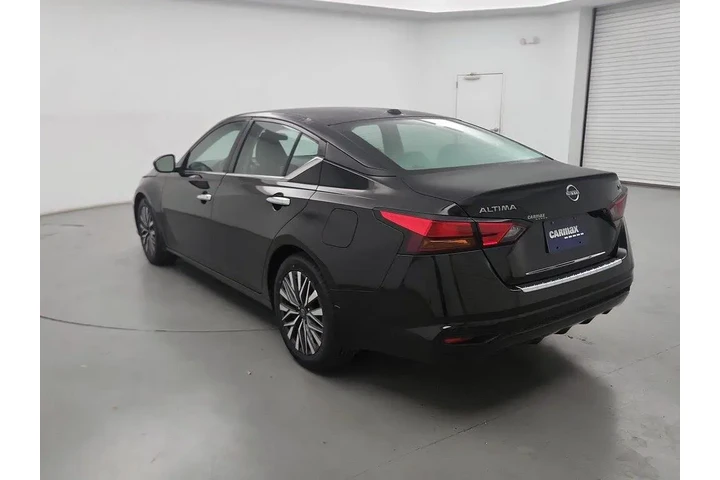 $19998 : Nissan Altima 2023 2.5 SV 4d image 7
