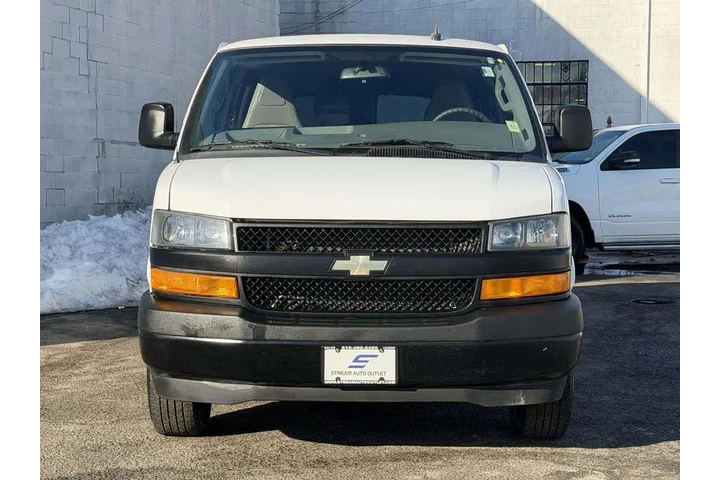 $24386 : Chevrolet Express 2022 LS 25 image 2