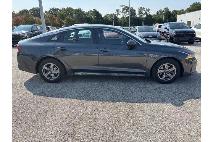 $18978 : Kia K5 2023 LXS 4dr Sedan image 4