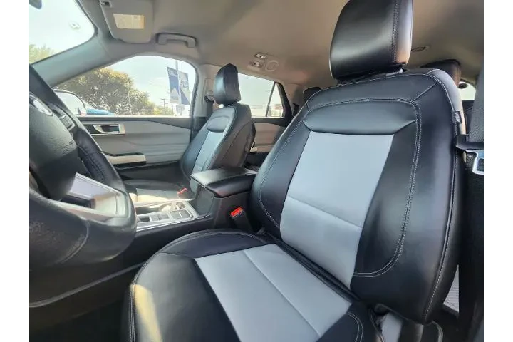 $26998 : Ford Explorer 2023 XLT 4dr S image 9
