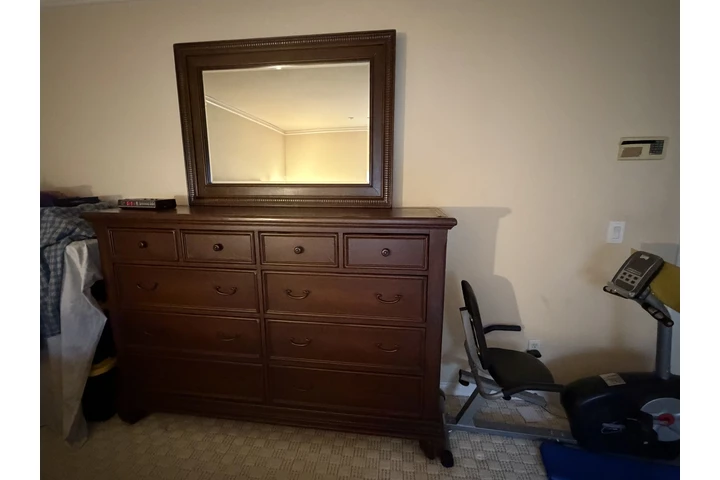 $150 : Estate Sale image 6