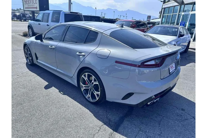 $20910 : 2019 Stinger GT1 image 8