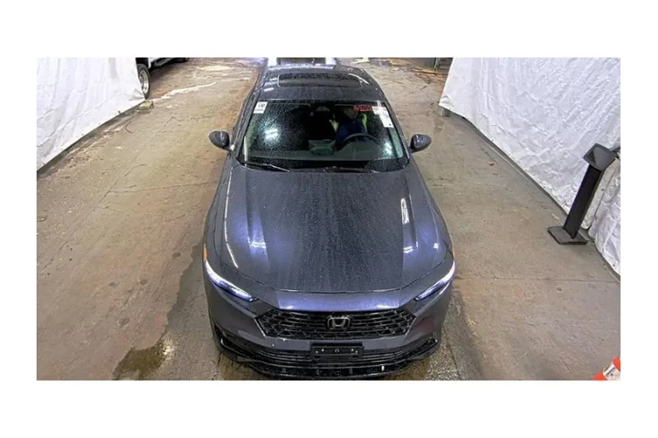 $23893 : Honda Accord 2024 EX 4dr Sed image 2