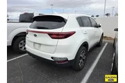 $16888 : Kia Sportage 2021 LX 4dr SUV thumbnail