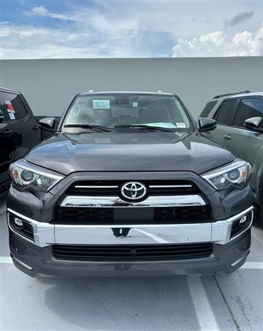 $5500 : TOYOTA 4RUNNER LIMITED (MIAMI) image 2
