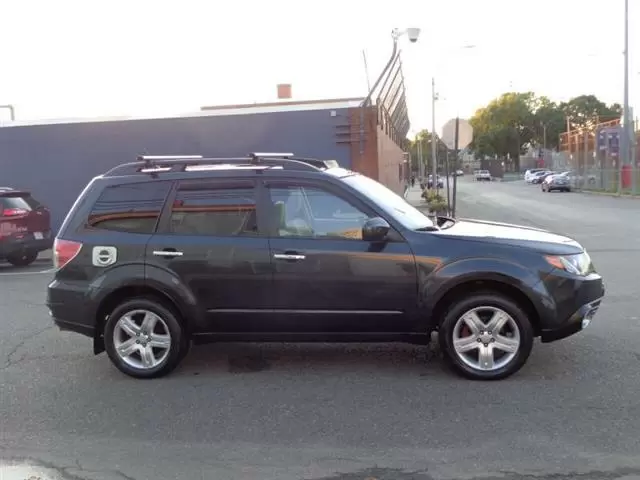 $7950 : 2009 Forester 2.5 X Premium image 10