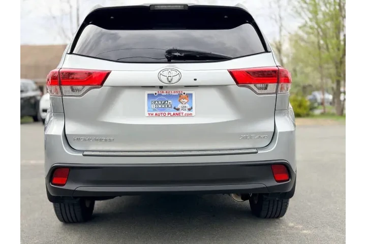 $25995 : 2018 Highlander XLE image 10