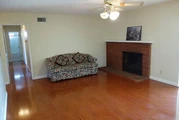 $1575 : Riverside University - Renta thumbnail