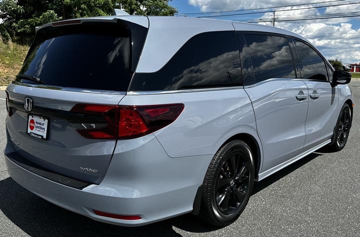 $39070 : PRE-OWNED 2023 HONDA ODYSSEY image 5