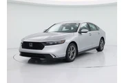 $27998 : Honda Accord 2024 EX 4dr Sed thumbnail