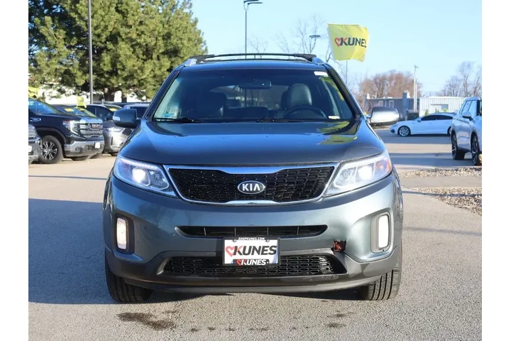 $6577 : Kia Sorento 2014 EX 4dr SUV image 2