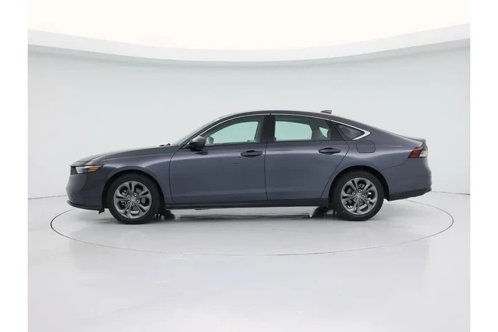 $25998 : Honda Accord 2023 EX 4dr Sed image 3