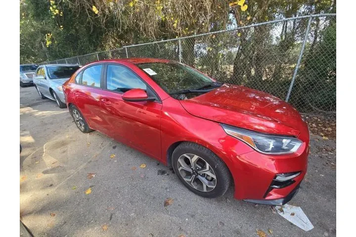 $15984 : Kia Forte 2020 FE 4dr Sedan image 3