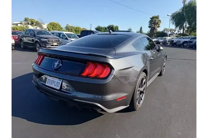 $36850 : Ford Mustang 2020 GT 2dr Fas image 5