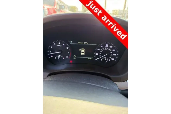 $21000 : Genesis G80 2018 3.8 4dr Sed image 9