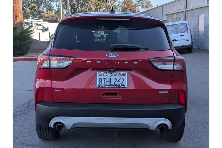 $16768 : Ford Escape 2020 AWD SE 4dr image 9