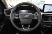$17844 : Ford Escape 2020 SE 4dr SUV thumbnail