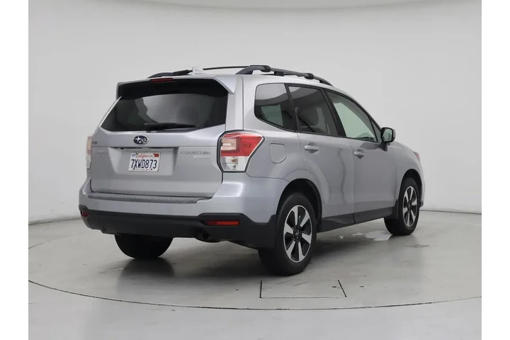$14998 : Subaru Forester 2017 AWD 2.5 image 8