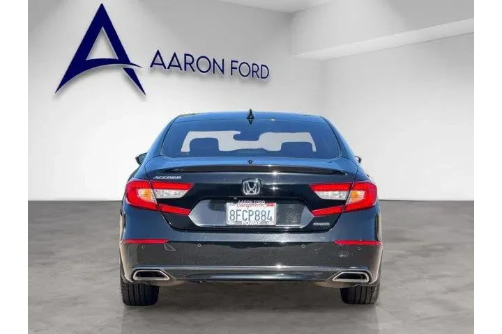 $19292 : Honda Accord 2018 Touring 4d image 5