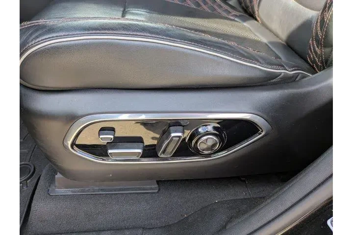 $29995 : Jeep Grand Cherokee L 2021 4 image 5