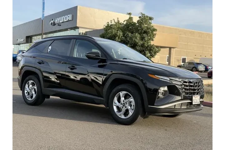 $22491 : Hyundai TUCSON 2023 AWD SEL image 9