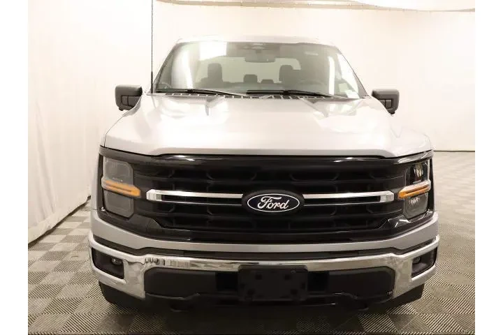 $39995 : Ford F-150 2024 4x4 XLT 4dr image 9