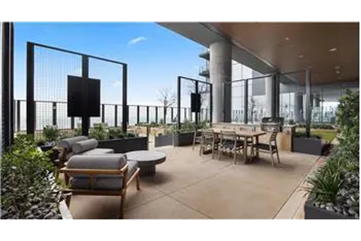 $2839 : Rental property with 0 bedro image 3