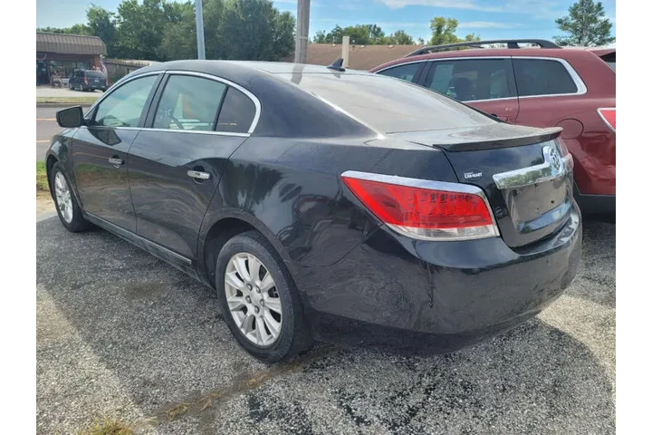 $5500 : 2012 LaCrosse Premium 1 image 6