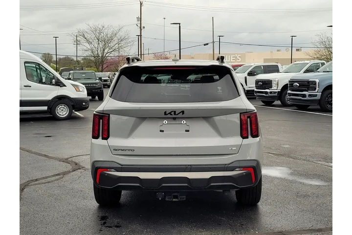 $37495 : Kia Sorento 2025 AWD X-Line image 5