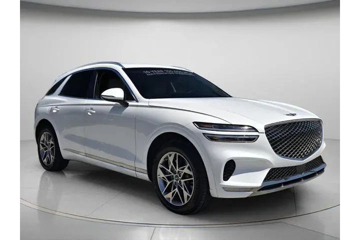 $38478 : Genesis GV70 2025 AWD 2.5T S image 9