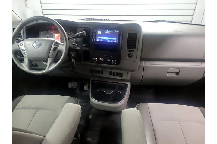 $34998 : Nissan NV 2020 3500 HD S 3dr image 9