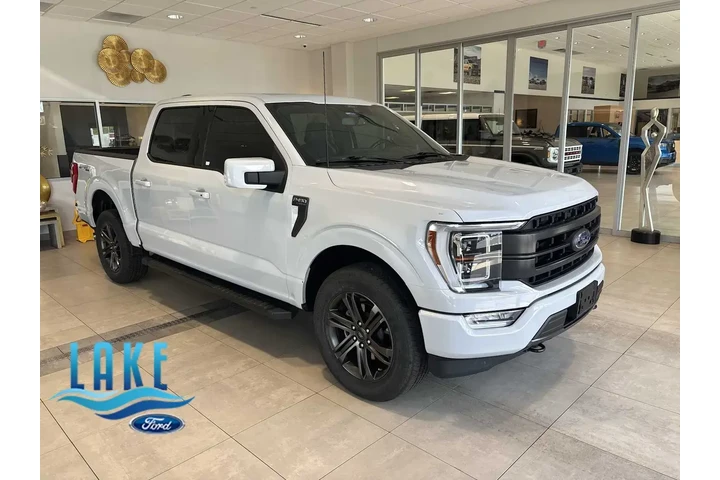 $38495 : Ford F-150 2021 4x4 XL 4dr S image 1