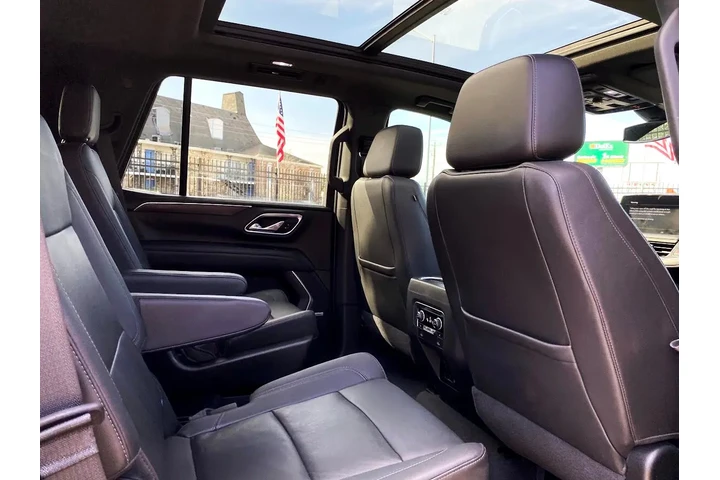 2021 Tahoe LT 2WD image 9
